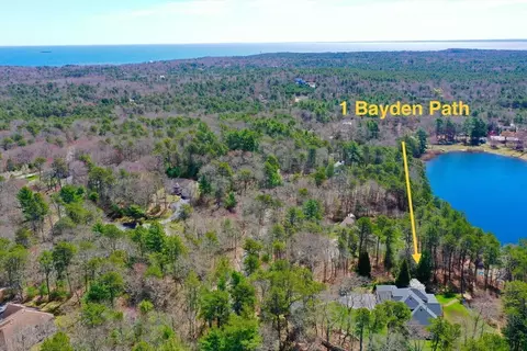 1 Bayden Path, Plymouth, MA 02360