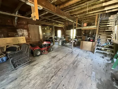 9 Main Rd, Colrain, MA 01340 photo 10