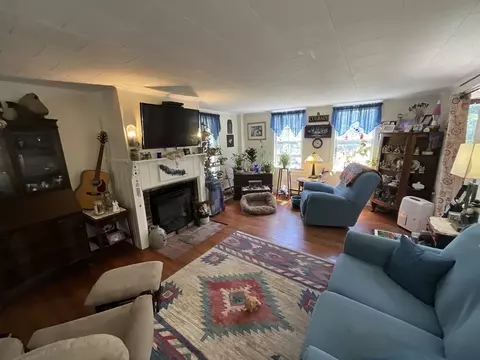 9 Main Rd, Colrain, MA 01340 photo 12