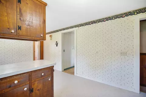31 Overlea Dr, Springfield, MA 01119 photo 20