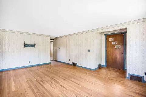 31 Overlea Dr, Springfield, MA 01119 photo 23