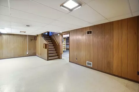 31 Overlea Dr, Springfield, MA 01119 photo 36