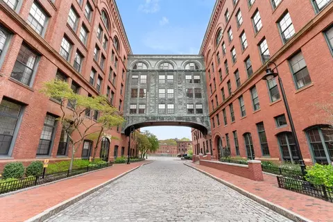 1241-1255 Adams St #F412, Boston, MA 02124