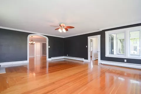 14 Maple, Uxbridge, MA 01569 photo 15