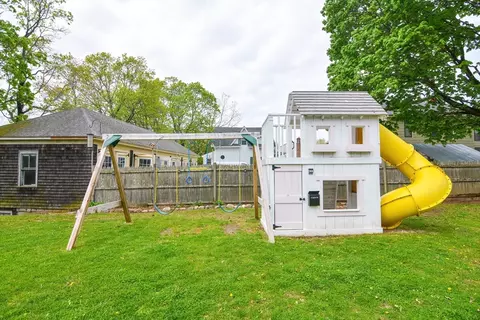 14 Maple, Uxbridge, MA 01569 photo 21