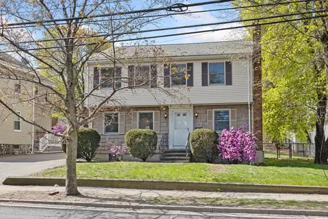 54 Beaver St, Waltham, MA 02453