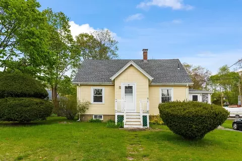 48 Riverbank Rd, Saugus, MA 01906