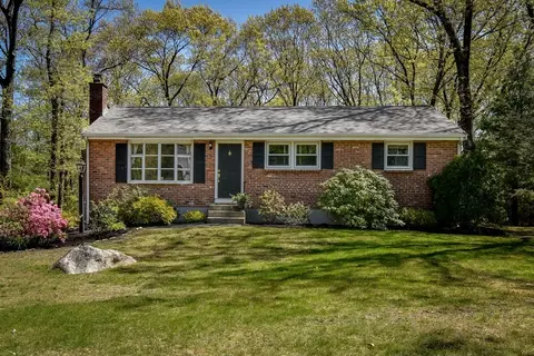 151 Cedar St, Holliston, MA 01746