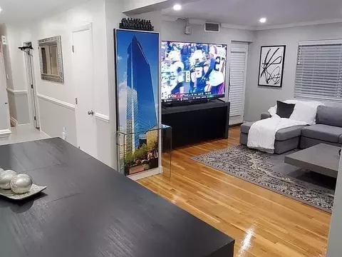 116 Bradlee #8, Boston, MA 02136