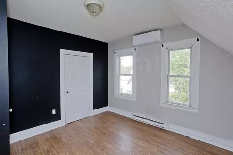 46 Bancroft St, Springfield, MA 01107 photo 26