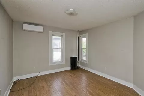 46 Bancroft St, Springfield, MA 01107 photo 15