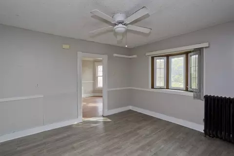 46 Bancroft St, Springfield, MA 01107 photo 17