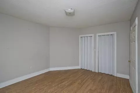 46 Bancroft St, Springfield, MA 01107 photo 14