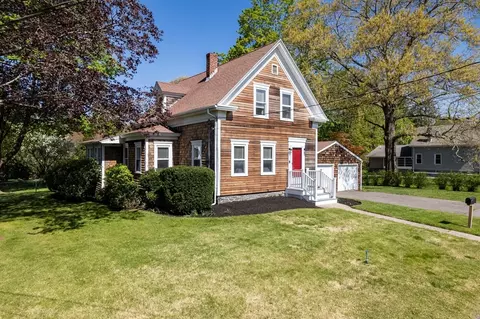 57 Clifford St, Taunton, MA 02780