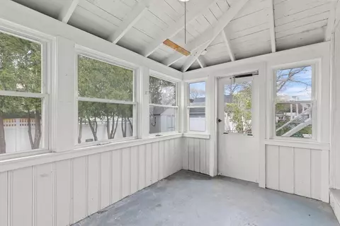 Exterior - 19 Bayview St, Wareham, MA 02571 photo 4 of 9