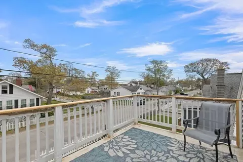 Exterior - 19 Bayview St, Wareham, MA 02571 photo 6 of 9