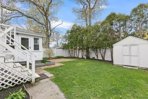 Exterior - 19 Bayview St, Wareham, MA 02571 photo 7 of 9