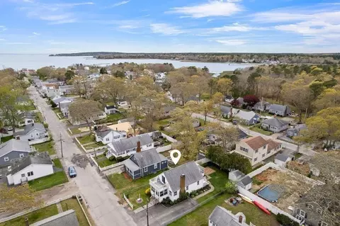 View/Area - 19 Bayview St, Wareham, MA 02571 photo 2 of 4