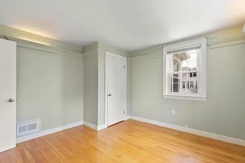 Bedroom - 19 Bayview St, Wareham, MA 02571 photo 3 of 6