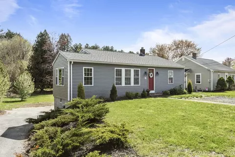 Exterior - 79 North St, Douglas, MA 01516 photo 3 of 8