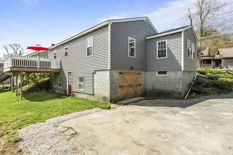 Exterior - 79 North St, Douglas, MA 01516 photo 4 of 8