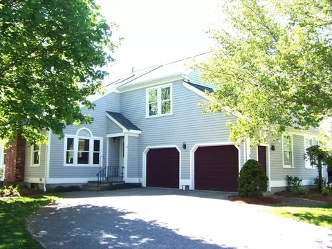 13 Spring Ln #13, Norton, MA 02766
