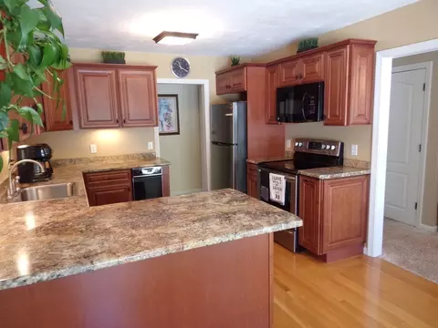 Kitchen - 13 Spring Ln #13, Norton, MA 02766 photo 2 of 3