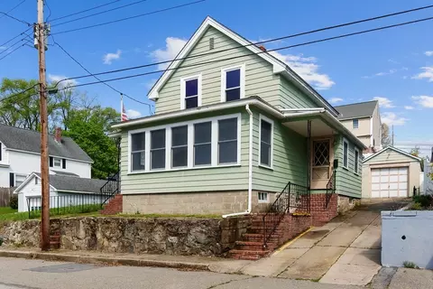 46 Doyle Ave, Dracut, MA 01826