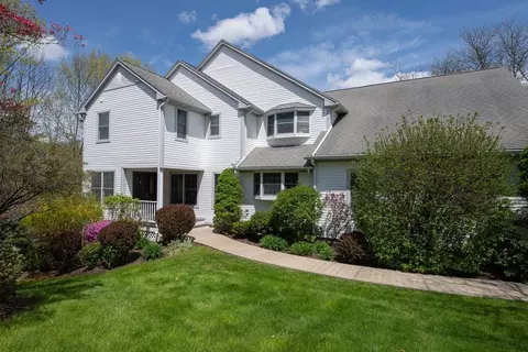 8 Promenade Way #8, South Hadley, MA 01075