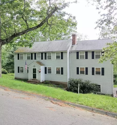 80 Parsonage Ln, Topsfield, MA 01983