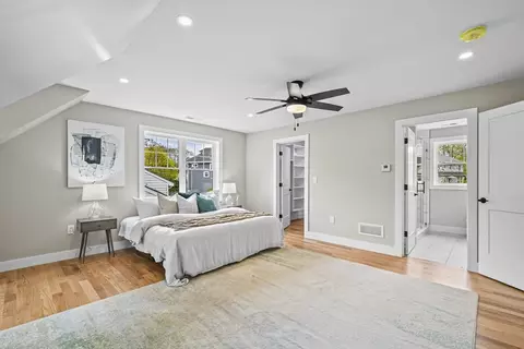 19 Philips Rd, Stoneham, MA 02180 photo 11
