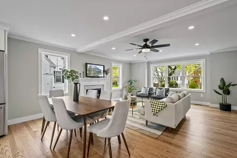19 Philips Rd, Stoneham, MA 02180 photo 5