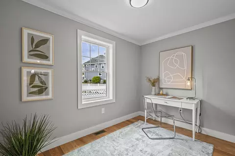 19 Philips Rd, Stoneham, MA 02180 photo 8