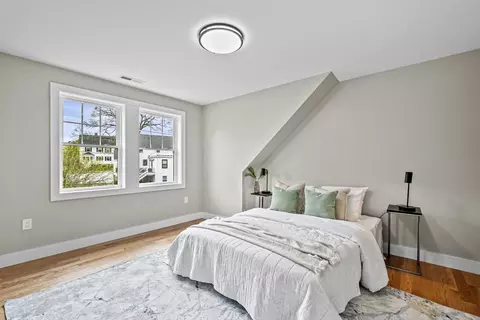 19 Philips Rd, Stoneham, MA 02180 photo 14