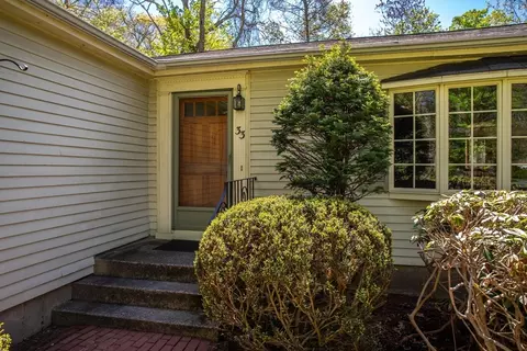 33 Pope Rd, Acton, MA 01720 photo 3