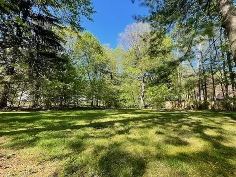 27 Salisbury Ln, Worcester, MA 01609 photo 15