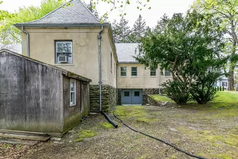 27 Salisbury Ln, Worcester, MA 01609 photo 34
