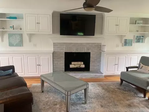 Living - 45 Brewster Rd, Hingham, MA 02043 photo 2 of 5