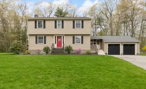 8 Fairbanks Rd, Chelmsford, MA 01824