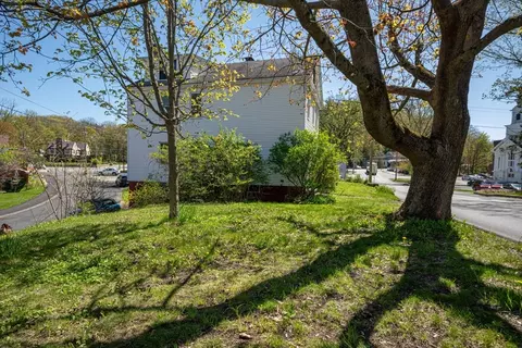 Exterior - 1184 Chestnut St, Athol, MA 01331 photo 5 of 6