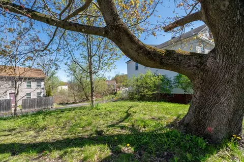 Exterior - 1184 Chestnut St, Athol, MA 01331 photo 6 of 6
