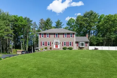 206 Olde Forge Rd, Hanover, MA 02339