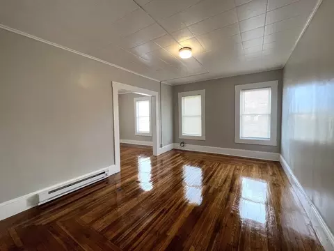 1060 Chicopee St, Chicopee, MA 01013 photo 20
