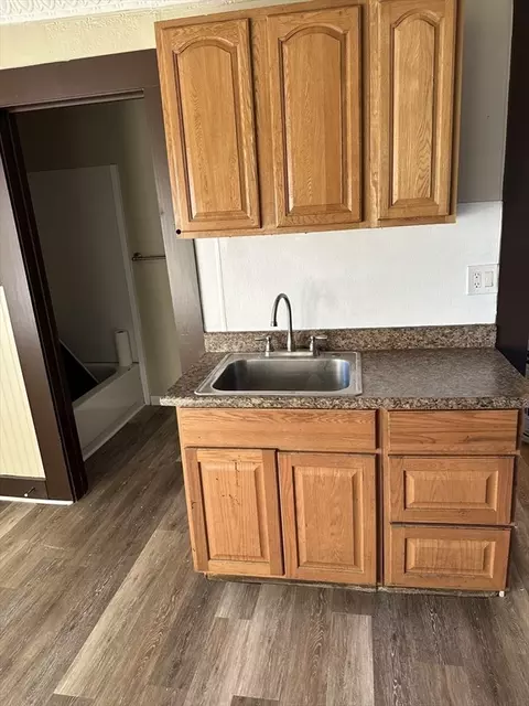1060 Chicopee St, Chicopee, MA 01013 photo 16