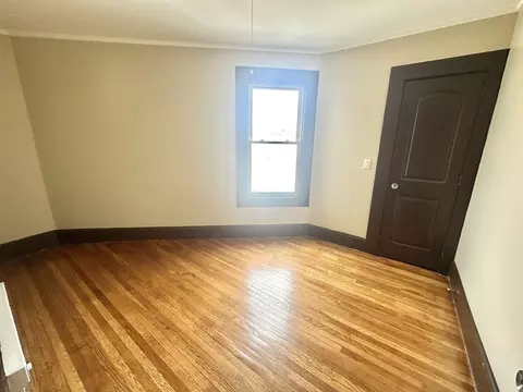 1060 Chicopee St, Chicopee, MA 01013 photo 11