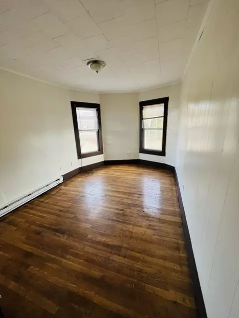 1060 Chicopee St, Chicopee, MA 01013 photo 28