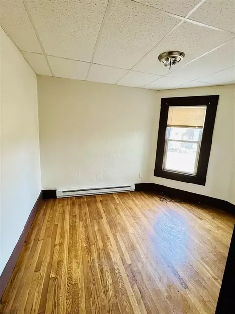 1060 Chicopee St, Chicopee, MA 01013 photo 25