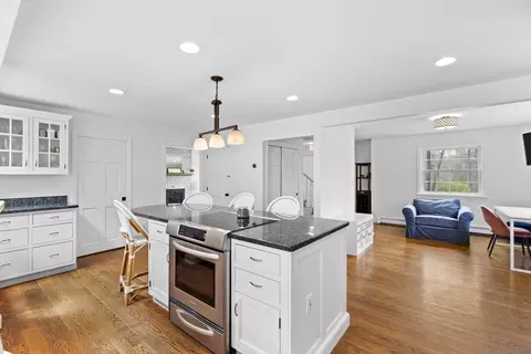 3 Windjammer Way, Hingham, MA 02043 photo 11