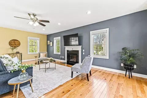 96 Clement Rd, Dracut, MA 01826 photo 17