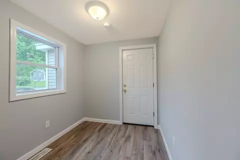 Entry Way - 34 Michael Rd, Dracut, MA 01826 photo 1 of 1
